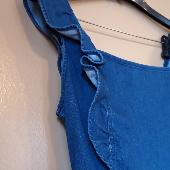Denim romper| Denim open back romper| Ruffle Apron Sz Large |summer Rompers. - Picture 8 of 10